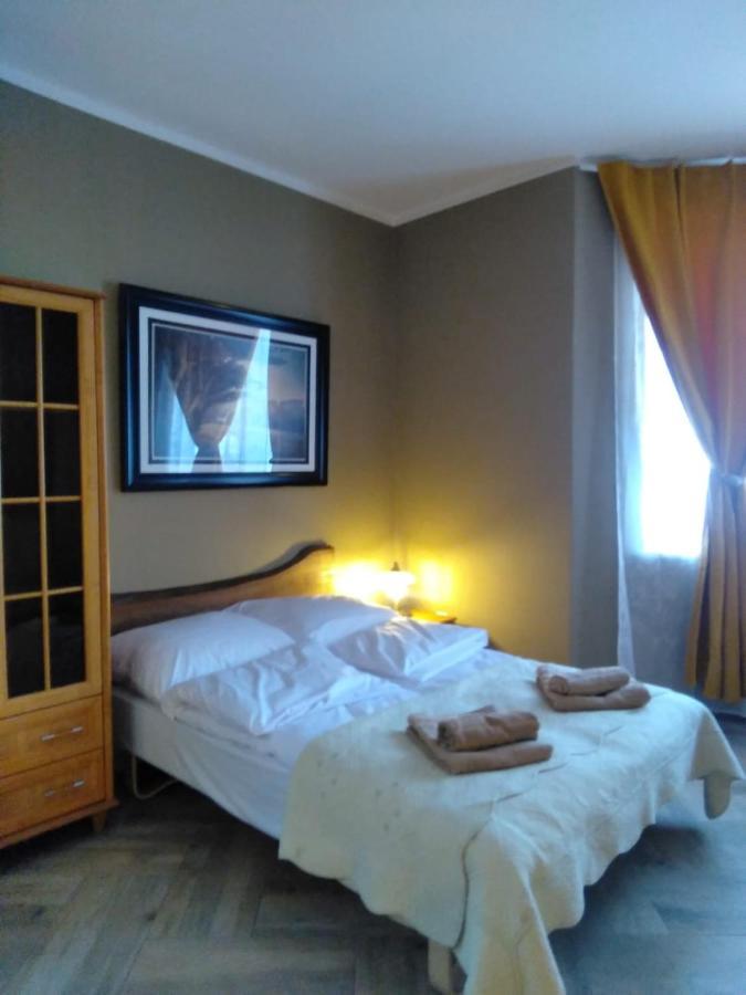 Sunny Bear Bed & Breakfast Jelenia Góra Exterior foto