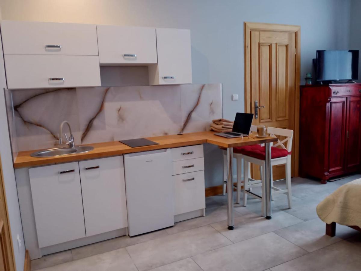 Sunny Bear Bed & Breakfast Jelenia Góra Exterior foto