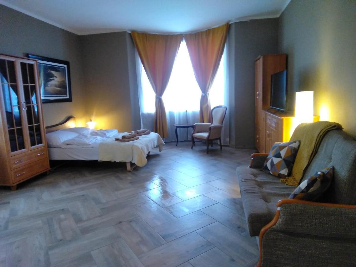 Sunny Bear Bed & Breakfast Jelenia Góra Exterior foto